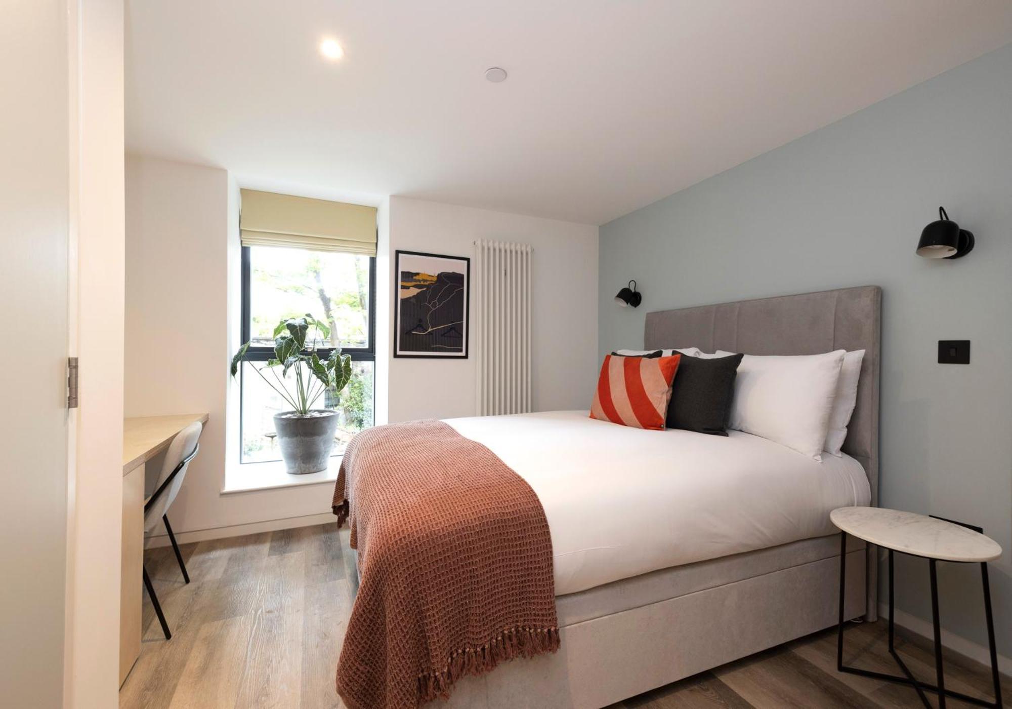 Charming Studios Near Holyrood Park & Calton Hill Единбург Стая снимка